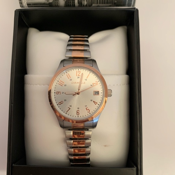 Traditional two-tone Caravelle Bolova Women watch - Picture 2 of 3